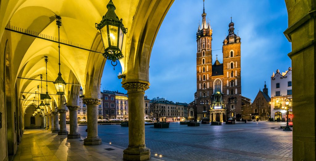 KRAKOW’S OLD TOWN AND SQUARE (STARE MIASTO)